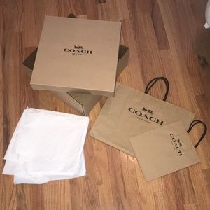 Coach Boxes And Bags - Gift